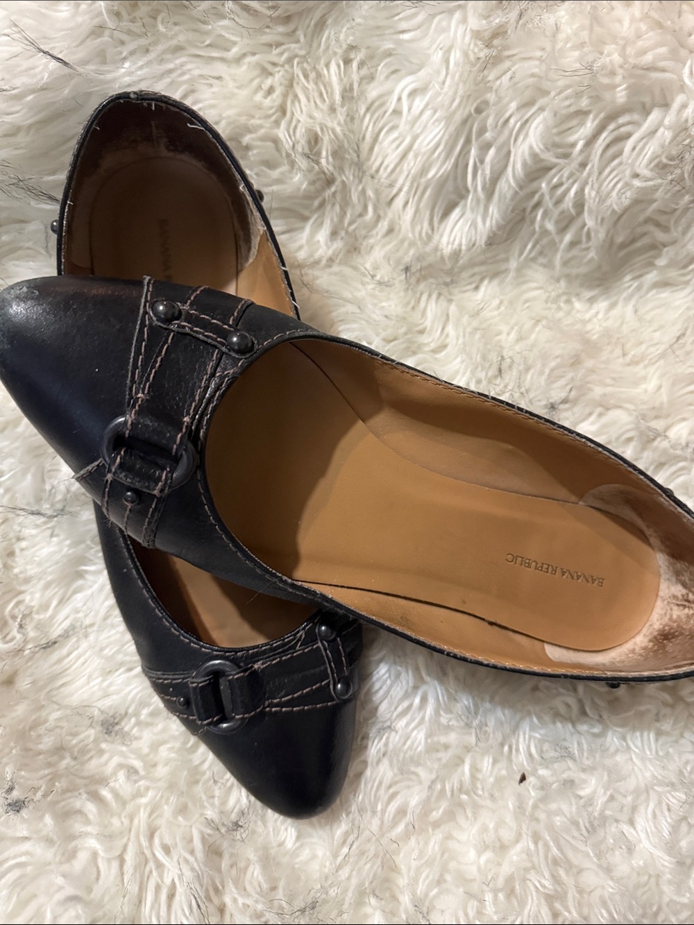 Banana Republic Black Pointed Leather Flats with Decorative Buckle